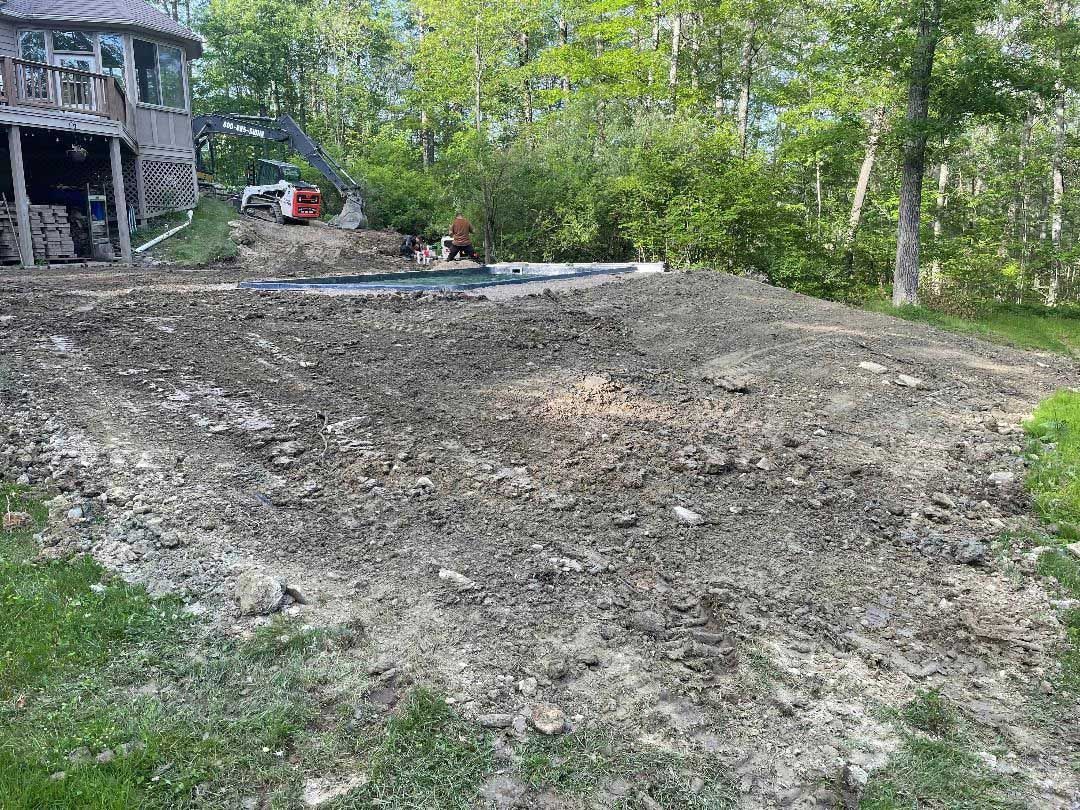 Wide muddy backyard 