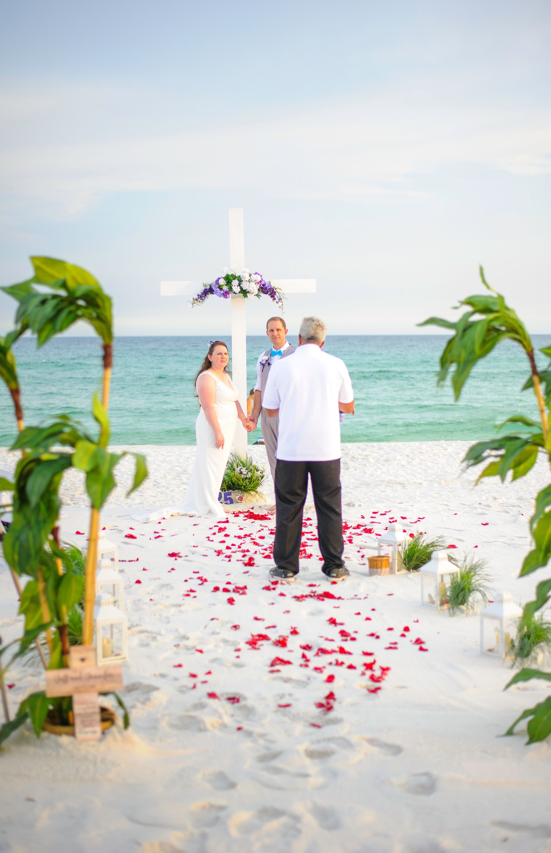 florida panhandle beach wedding ceremony