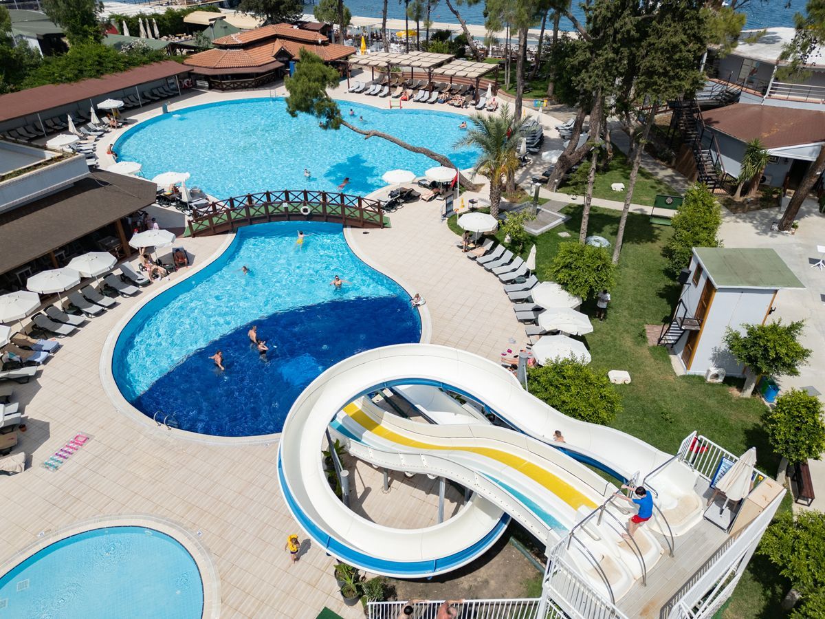 Fore Resort Fore Resort  | Swimming pool 