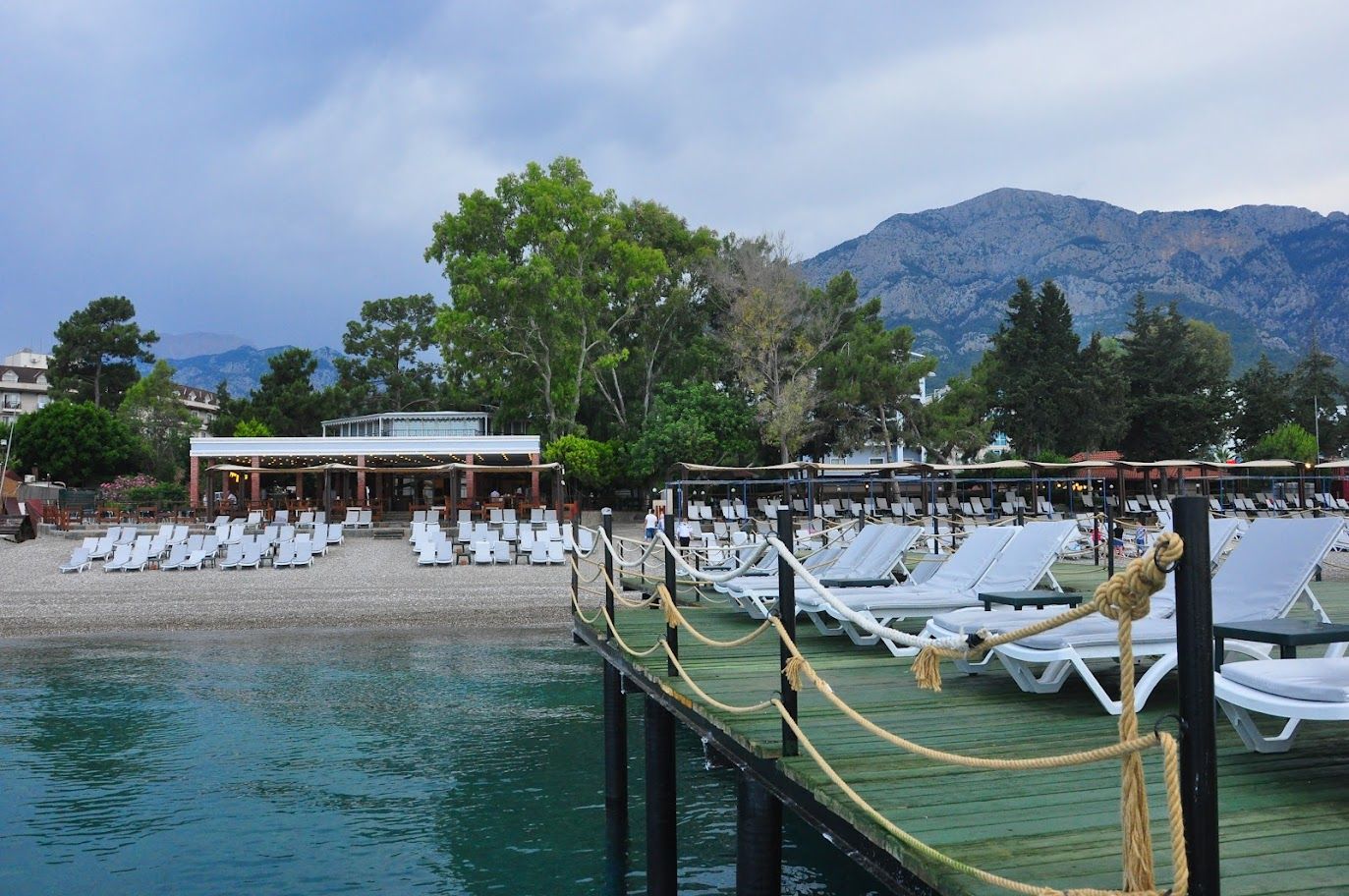 Fore Resort, Beach