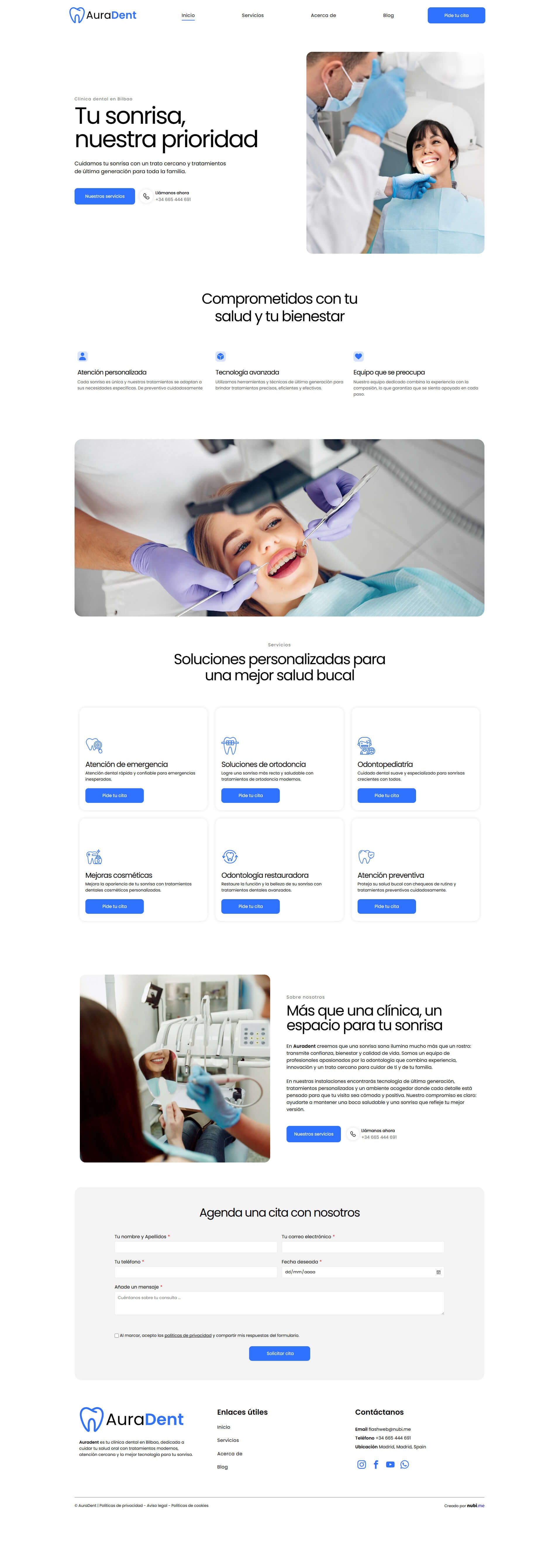 Página de inicio del sitio web de una clínica dental. Muestra imágenes de atención al paciente y un formulario de contacto.