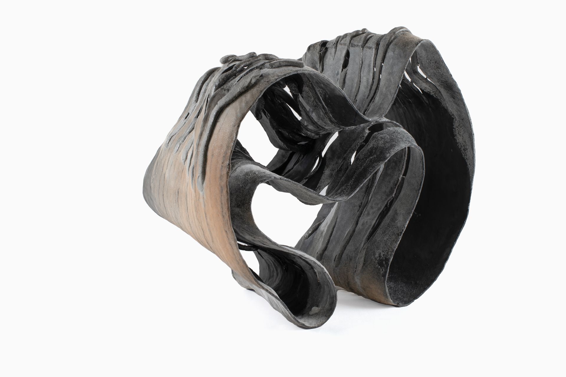 Abstract sculpture in ceramic by Japanese artist Namika Nakai.