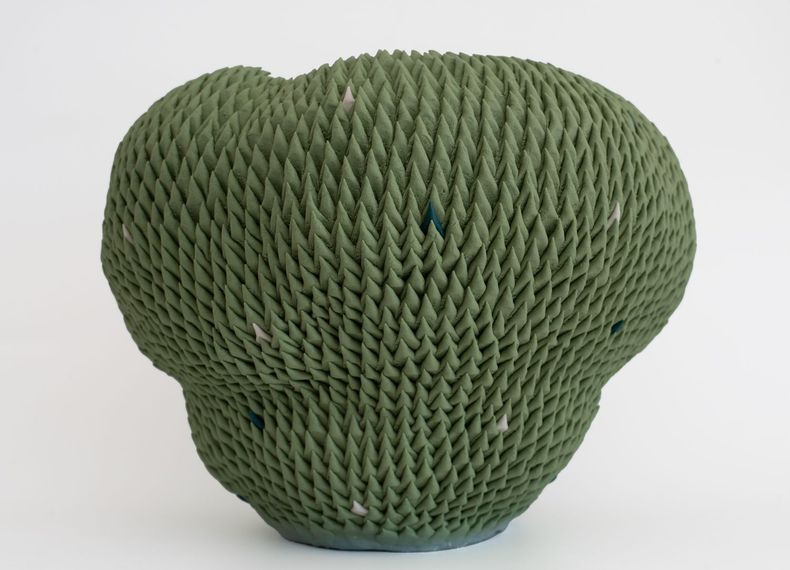 Ceramic sculpture by Japanese artist Sayuri Ikake