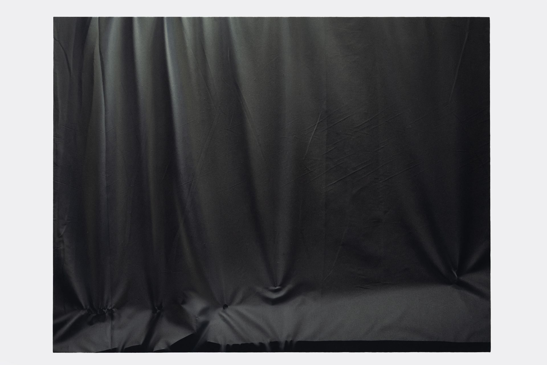 Veil, painting by Reiko Kinoshita