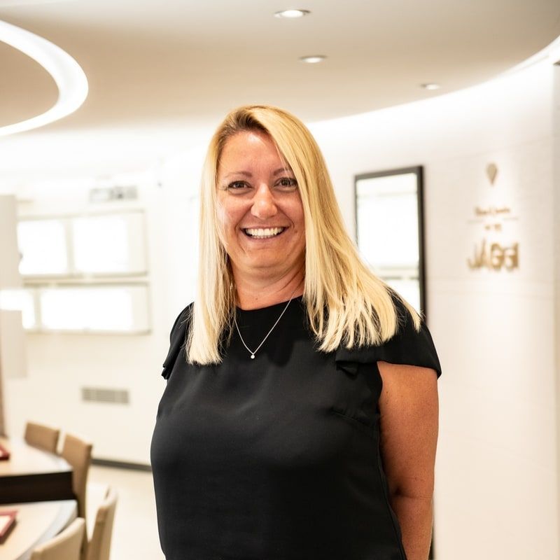 CLAUDIA HUNGER
Kundenberatung