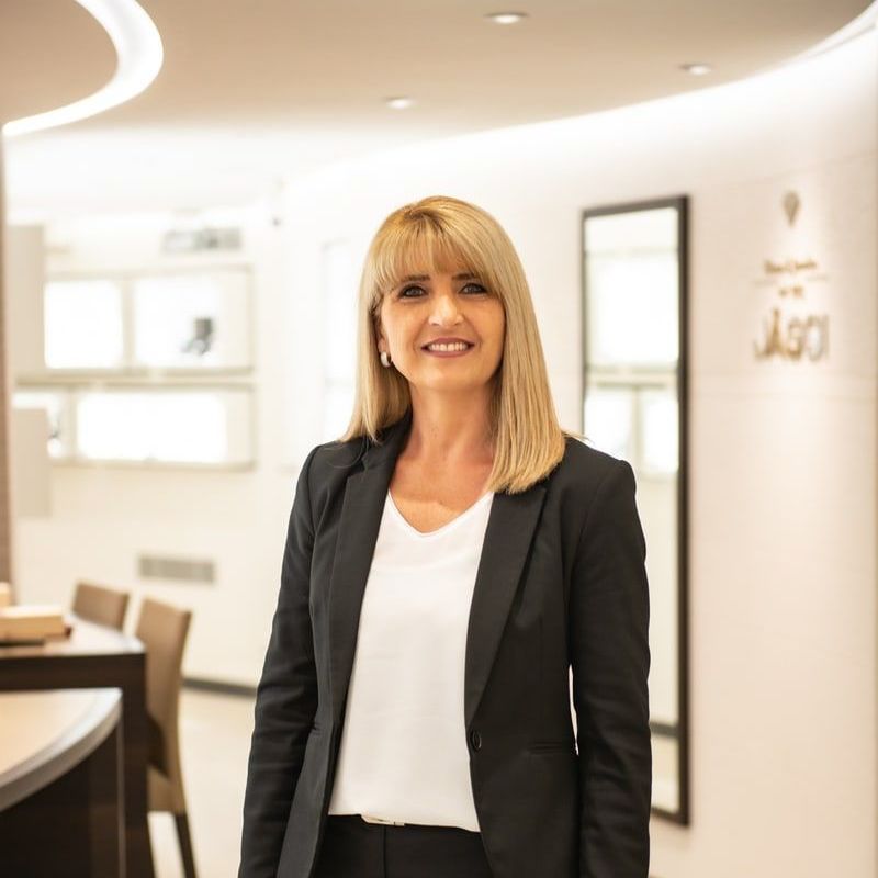 CINZIA RUSSO-PALMESE
Kundenberatung