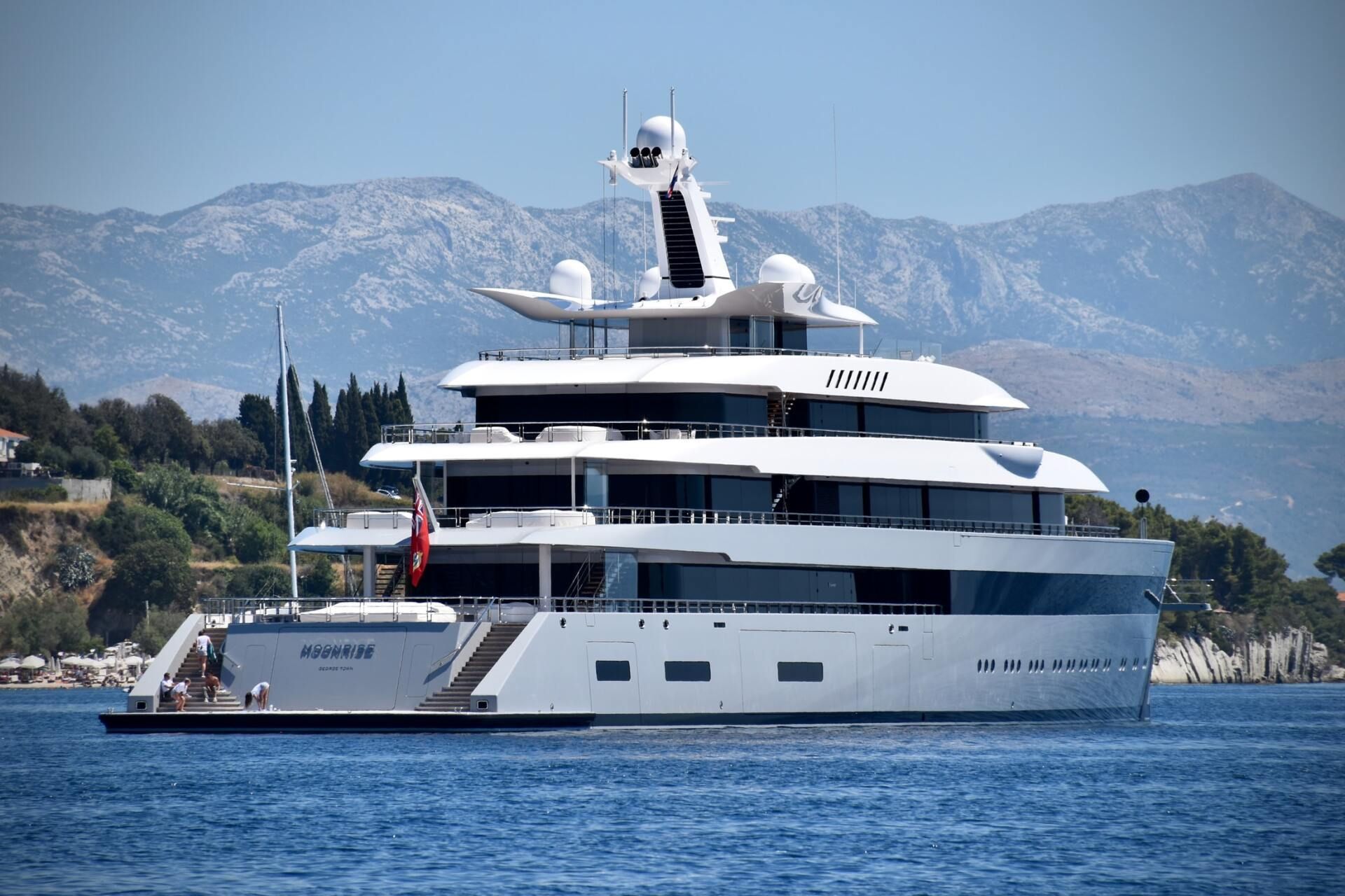 luxury yacht charter in Ibiza