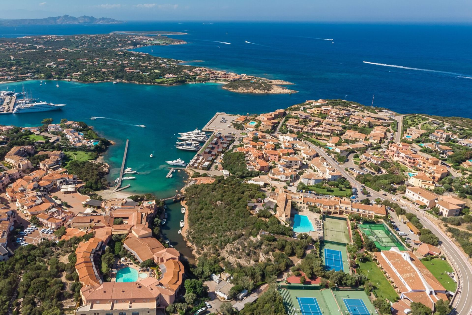 yacht charter destinations in costa smeralda