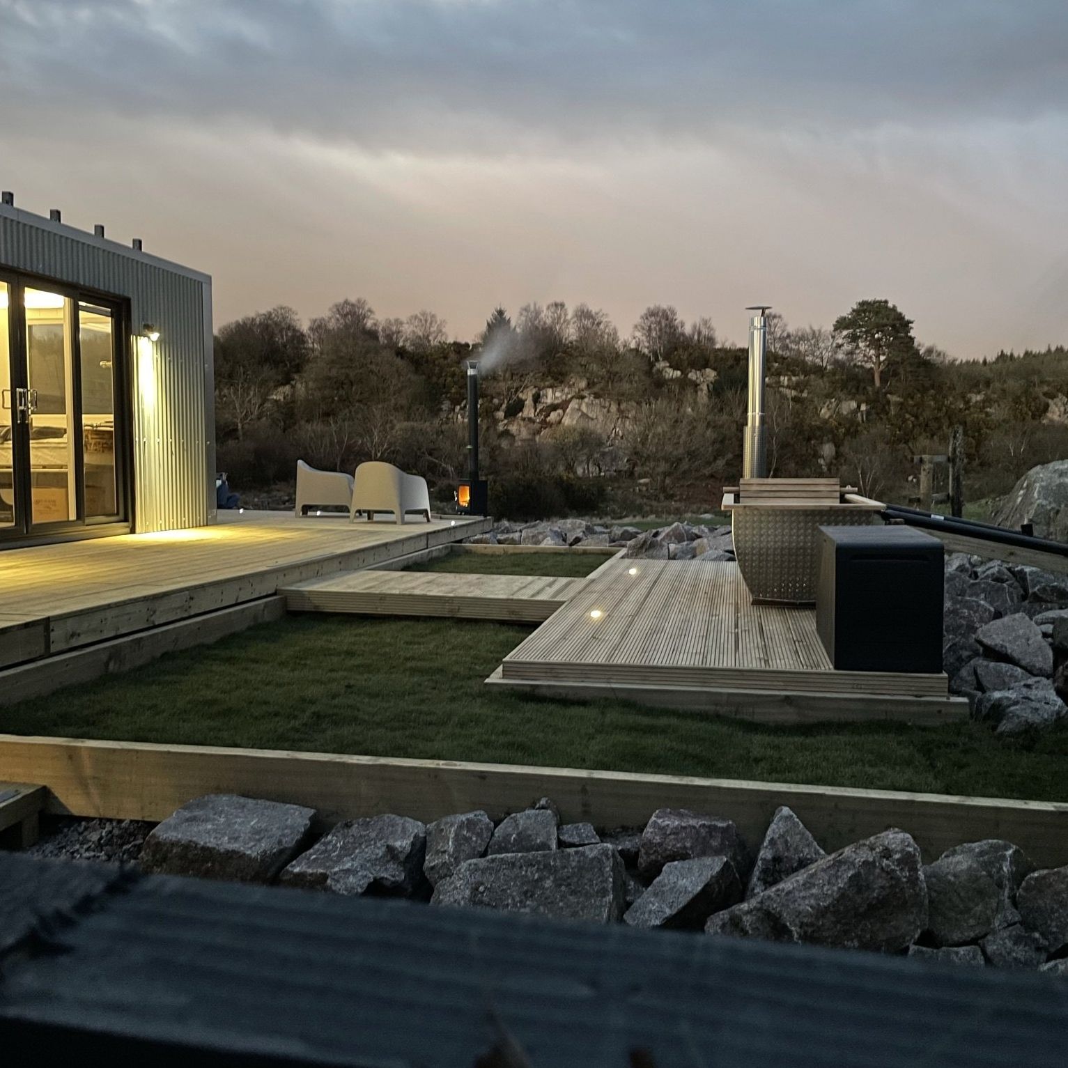 Rockery Retreat Contained Bliss Gorsebank