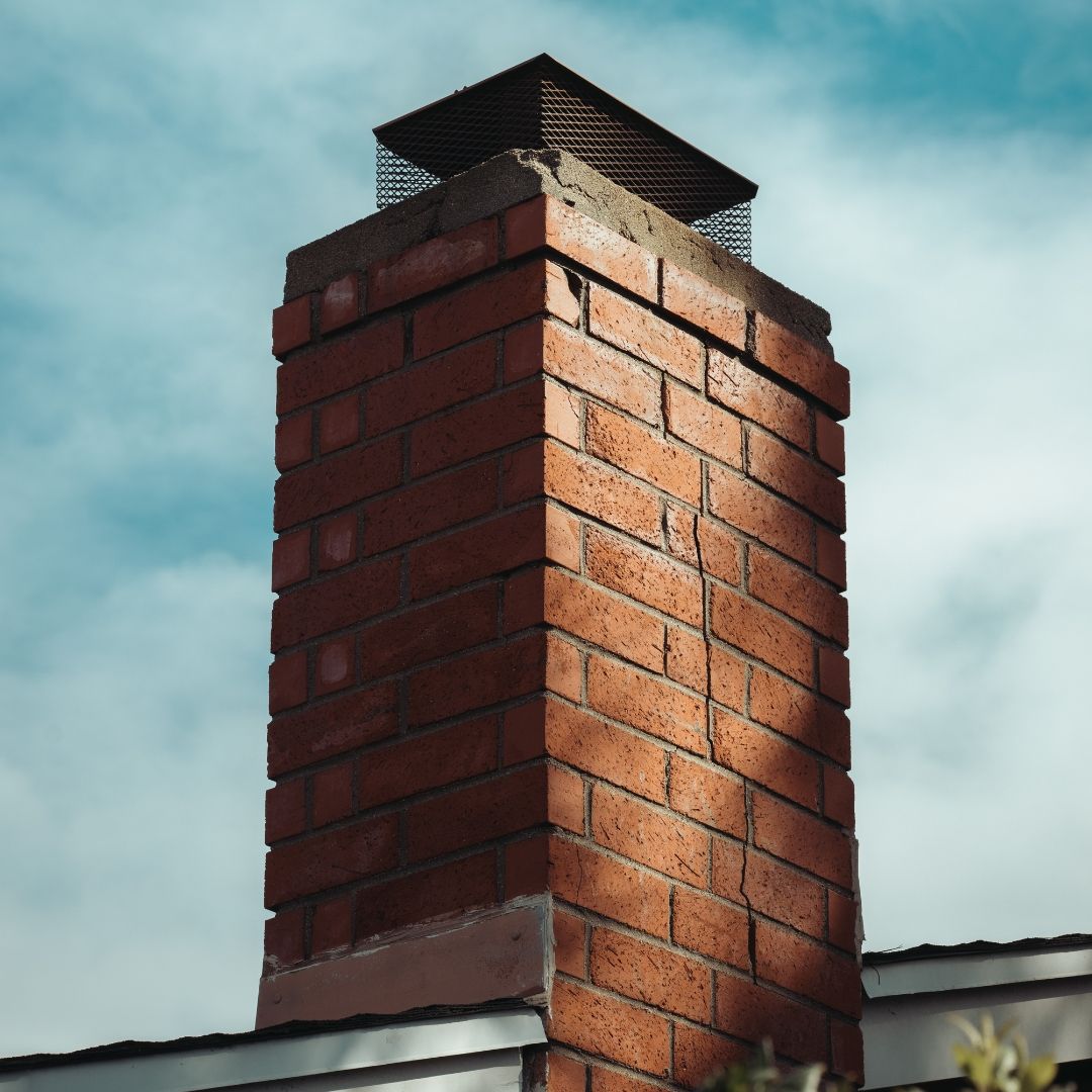 chimney cap installed on chimney