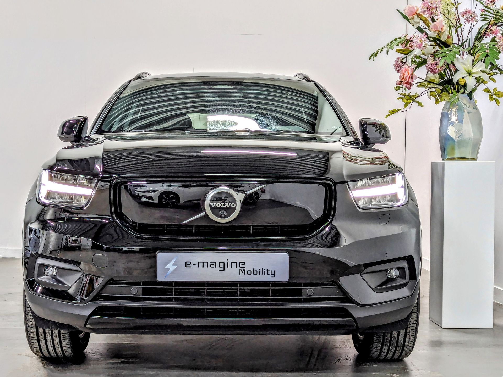 Volvo XC40 Recharge Twin Motor AWD Pro