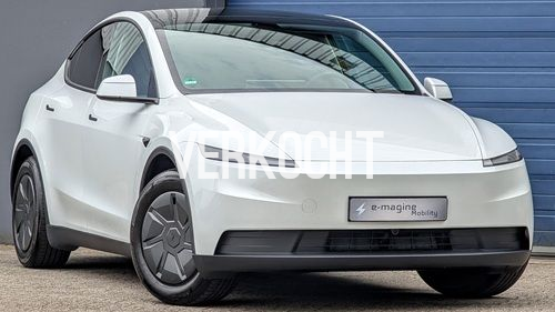Tesla Model Y RWD Achterwielaandrijving Standard 2026 nieuwste uitvoering 64 kWh Pearl White e-magine Mobility