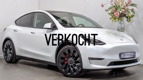 Volvo XC40 Recharge Single Motor FWD black stone solid