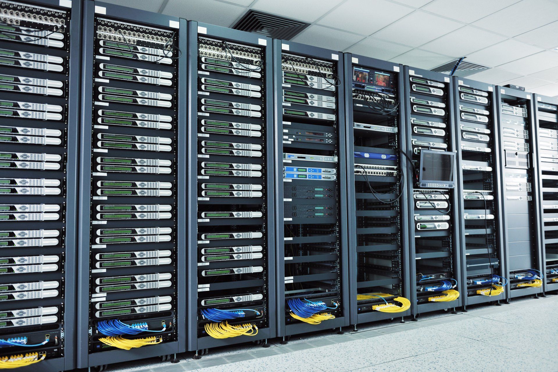 Server rack and stack