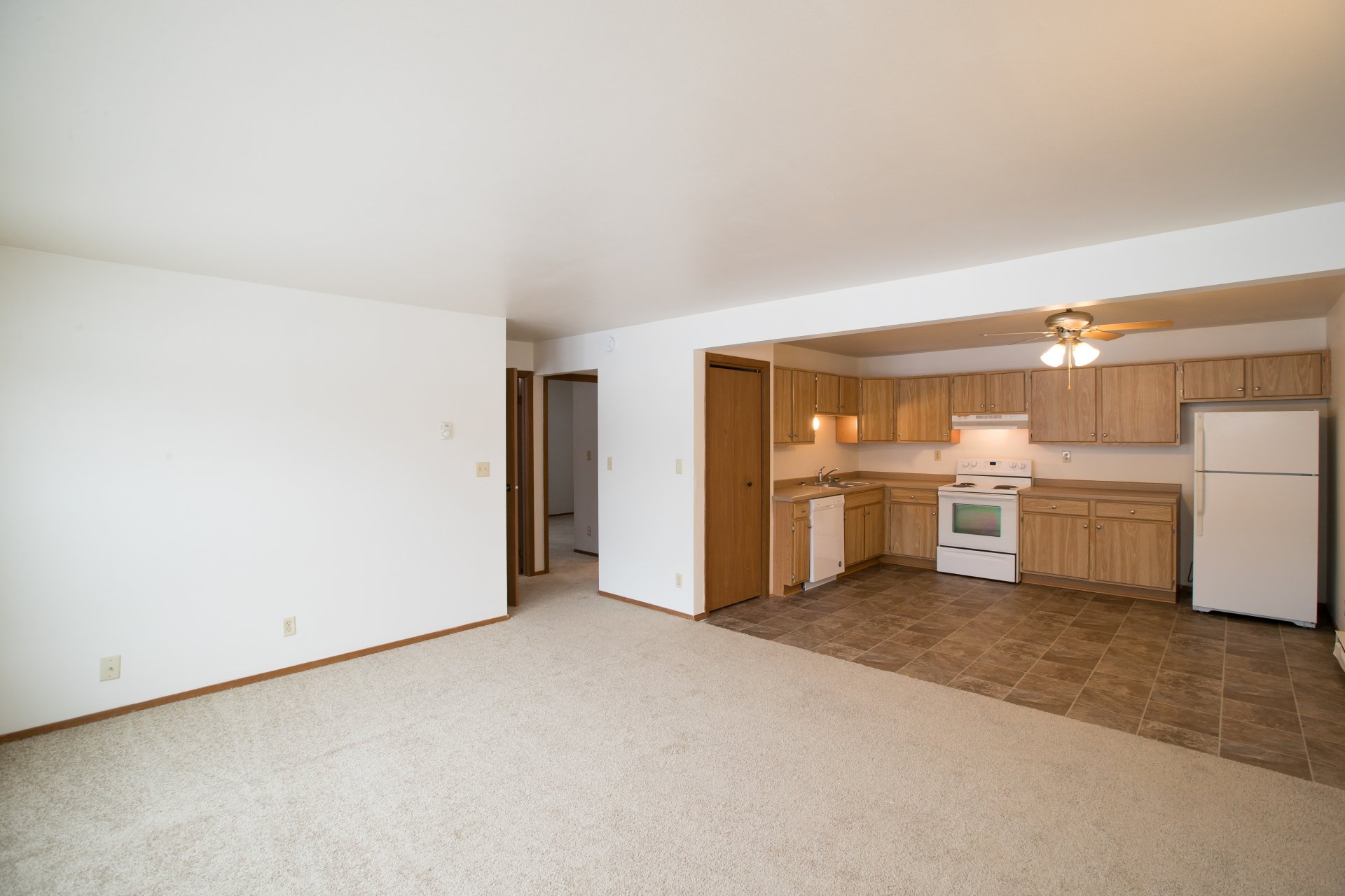 Woodfield Circle Diamond Property Management