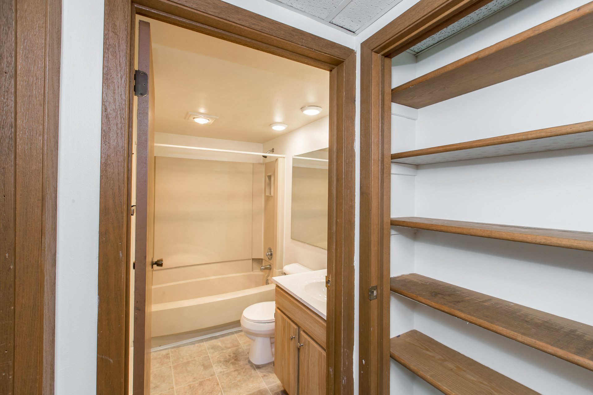 Woodfield Circle Diamond Property Management