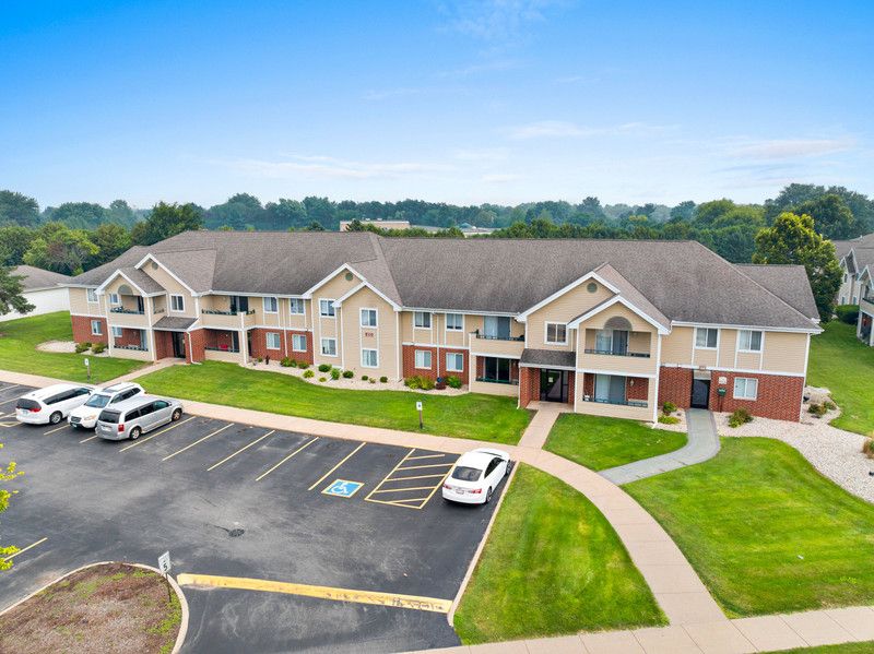 Chestnut Ridge Apartments - Diamond Property Management
