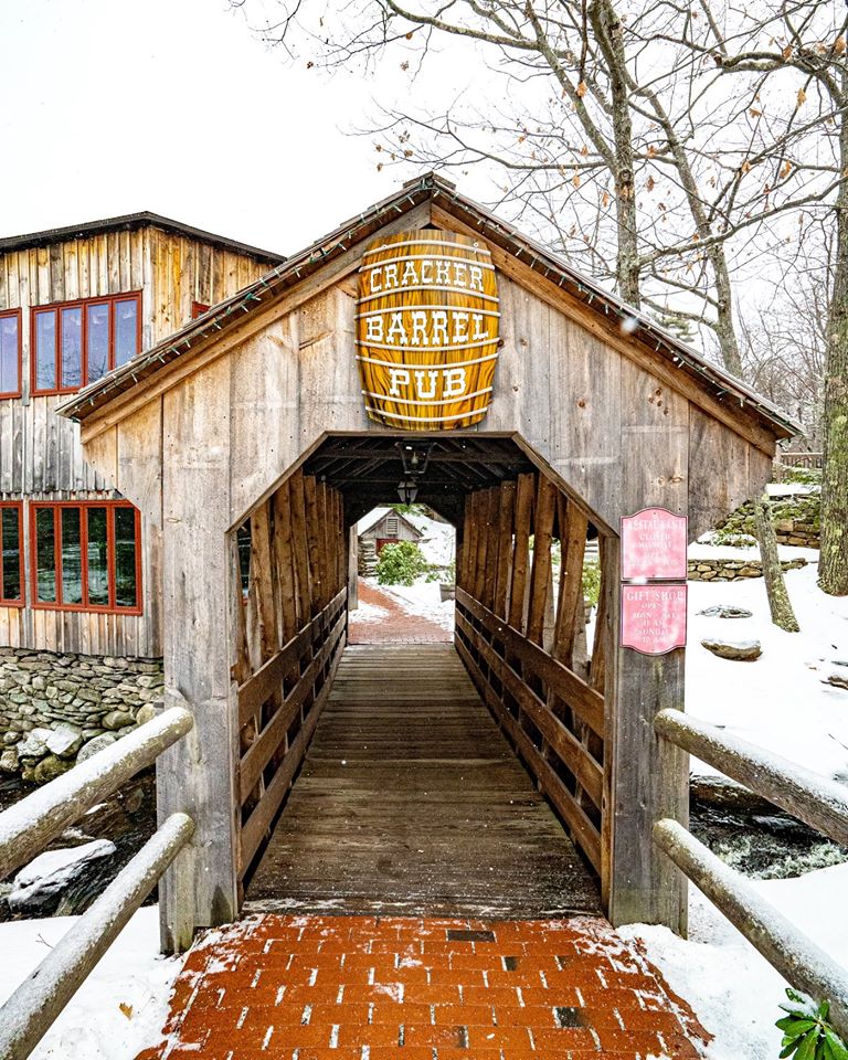 Restaurant and PubThe 1761 Old MillMA