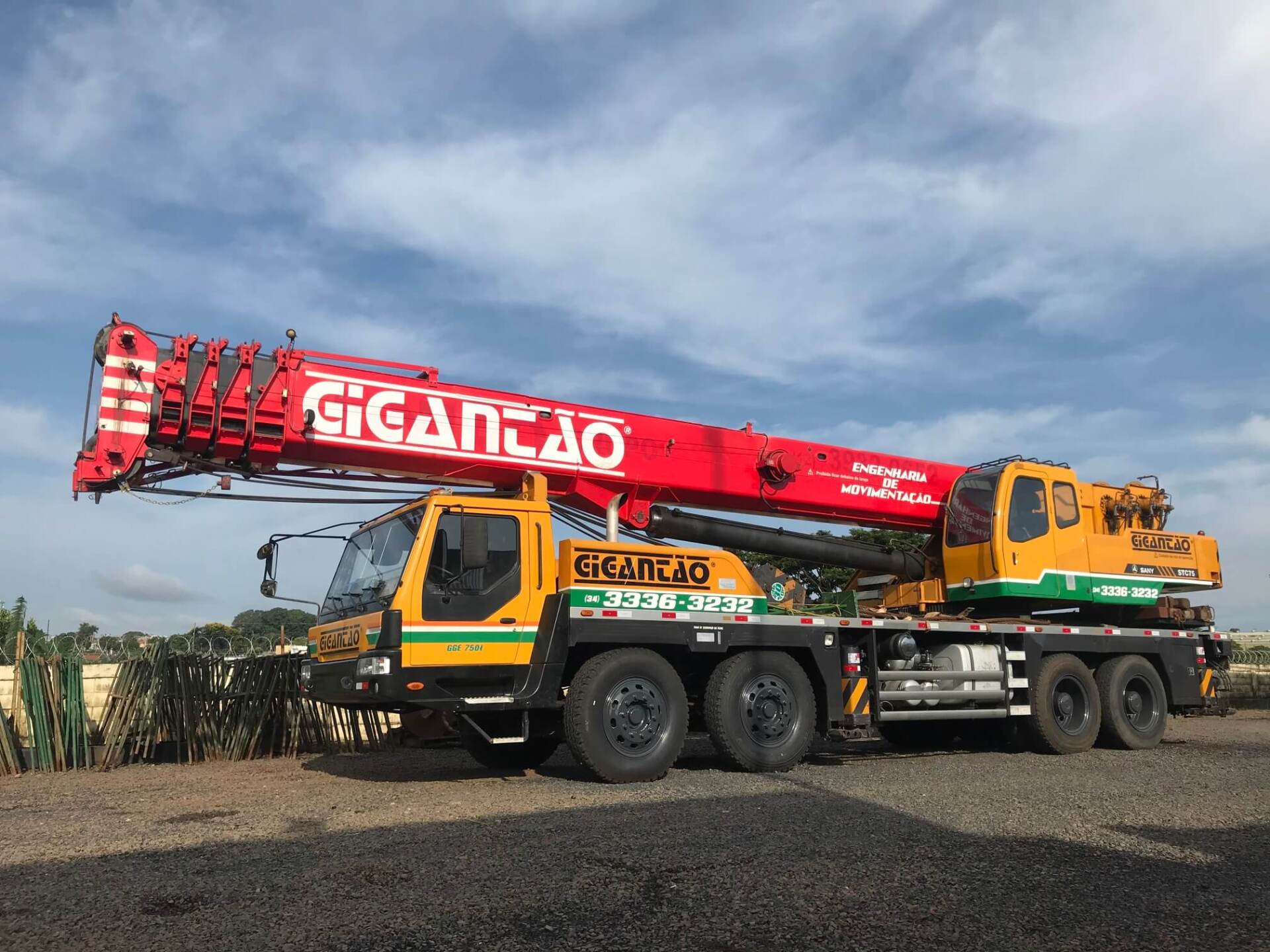 Guindaste do Gigantão de capacidade de grandes toneladas de içamento e remoção.