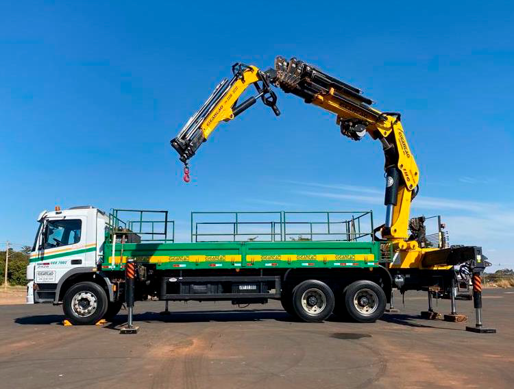Guindaste do Gigantão de capacidade de grandes toneladas de içamento e remoção.