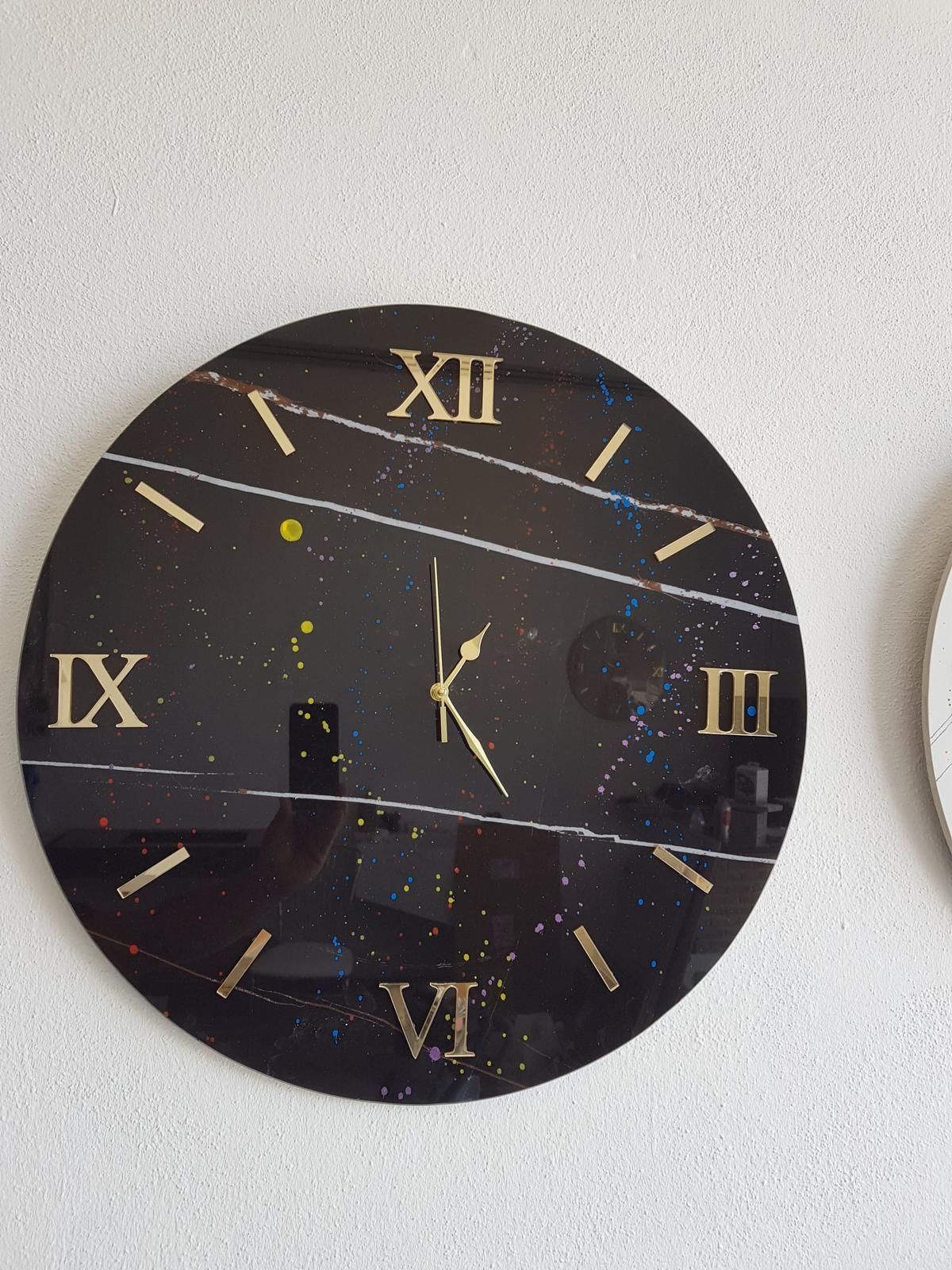 orologio in gres porcellanato