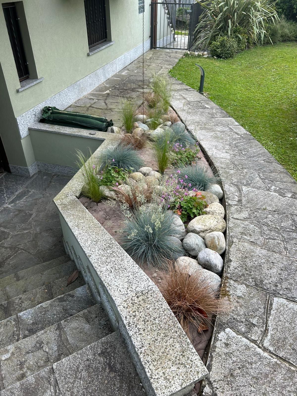rifacimento giardini Vassalli & Bronner Lugano Bosco Luganese