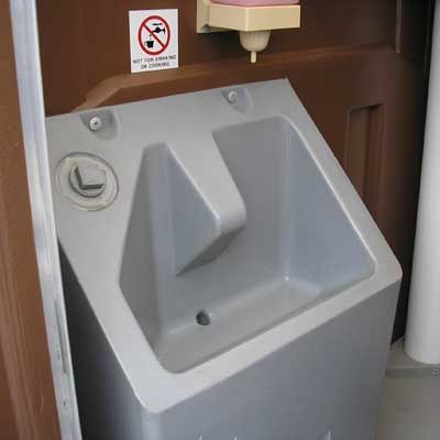 portable toilet 3