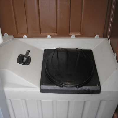 portable toilet 4