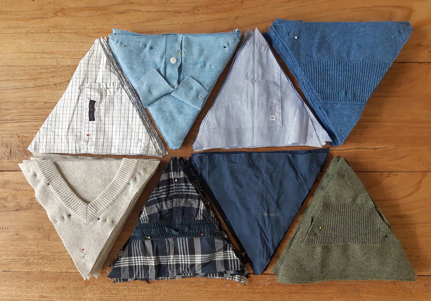 HANDWERKJUFFIE.NL Masterontwerper in memorydekens, troostdeken en herinneringsdeken. Een nieuw leven voor kleding van een overleden dierbare, baby- of kinderkleding.