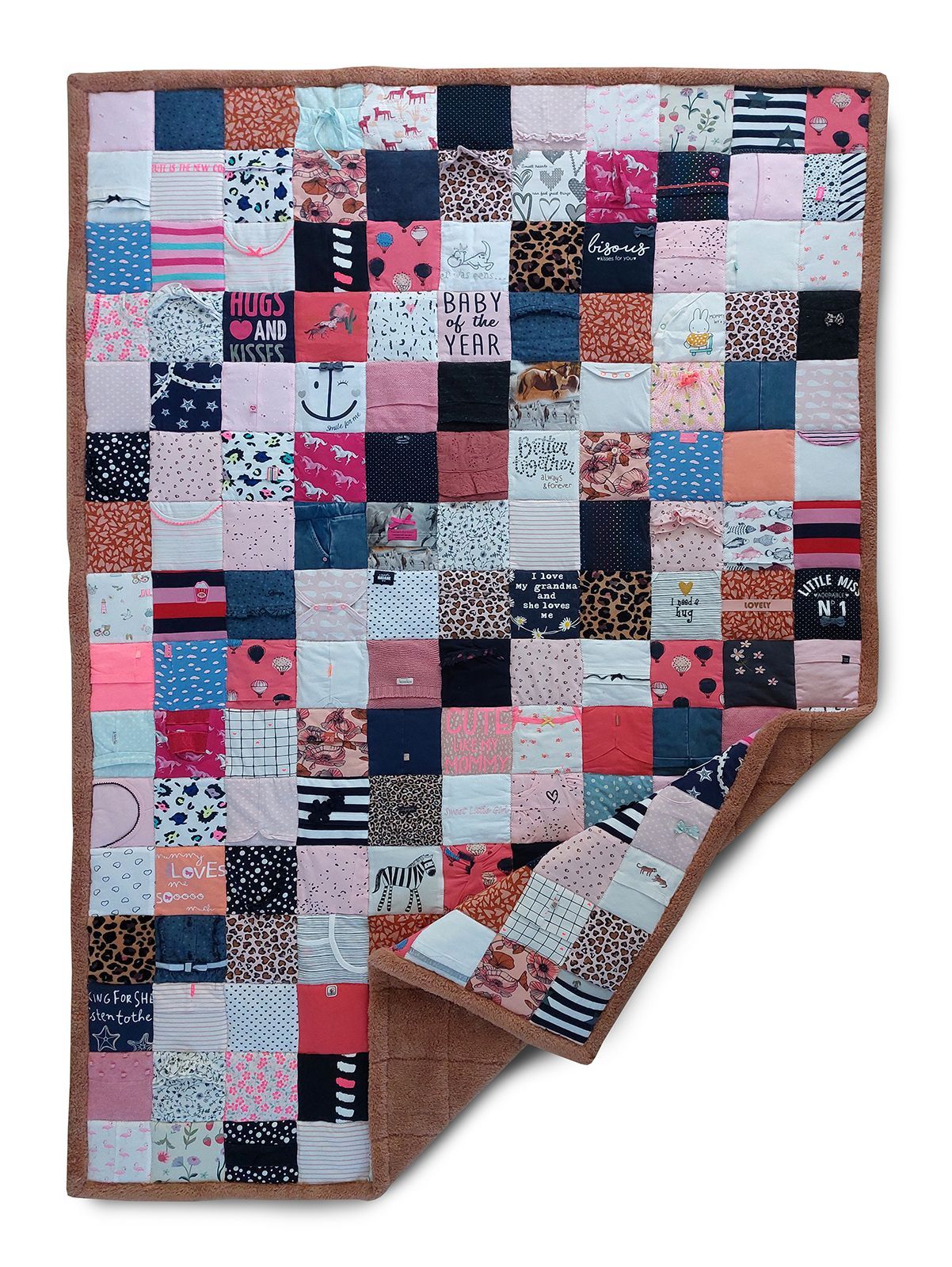 HANDWERKJUFFIE.NL Masterontwerper in memorydekens, troostdeken en herinneringsdeken. Een nieuw leven voor kleding van een overleden dierbare, baby- of kinderkleding.