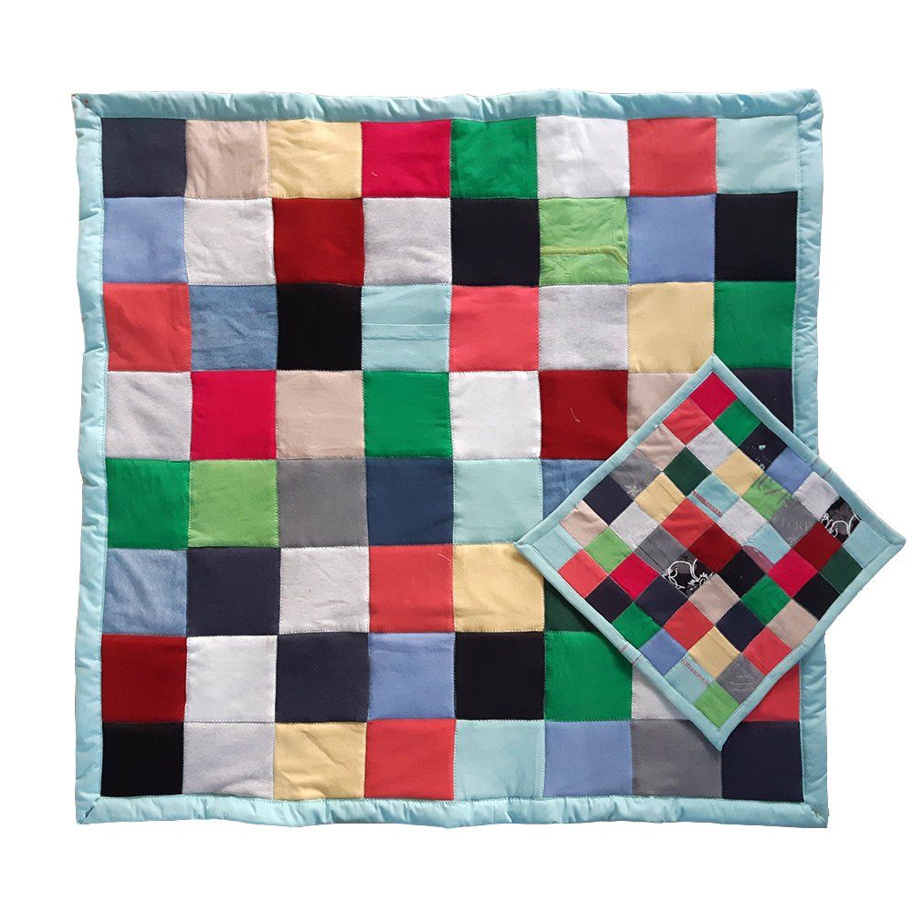 HANDWERKJUFFIE.NL Masterontwerper in memorydekens, troostdeken en herinneringsdeken. Een nieuw leven voor kleding van een overleden dierbare, baby- of kinderkleding.