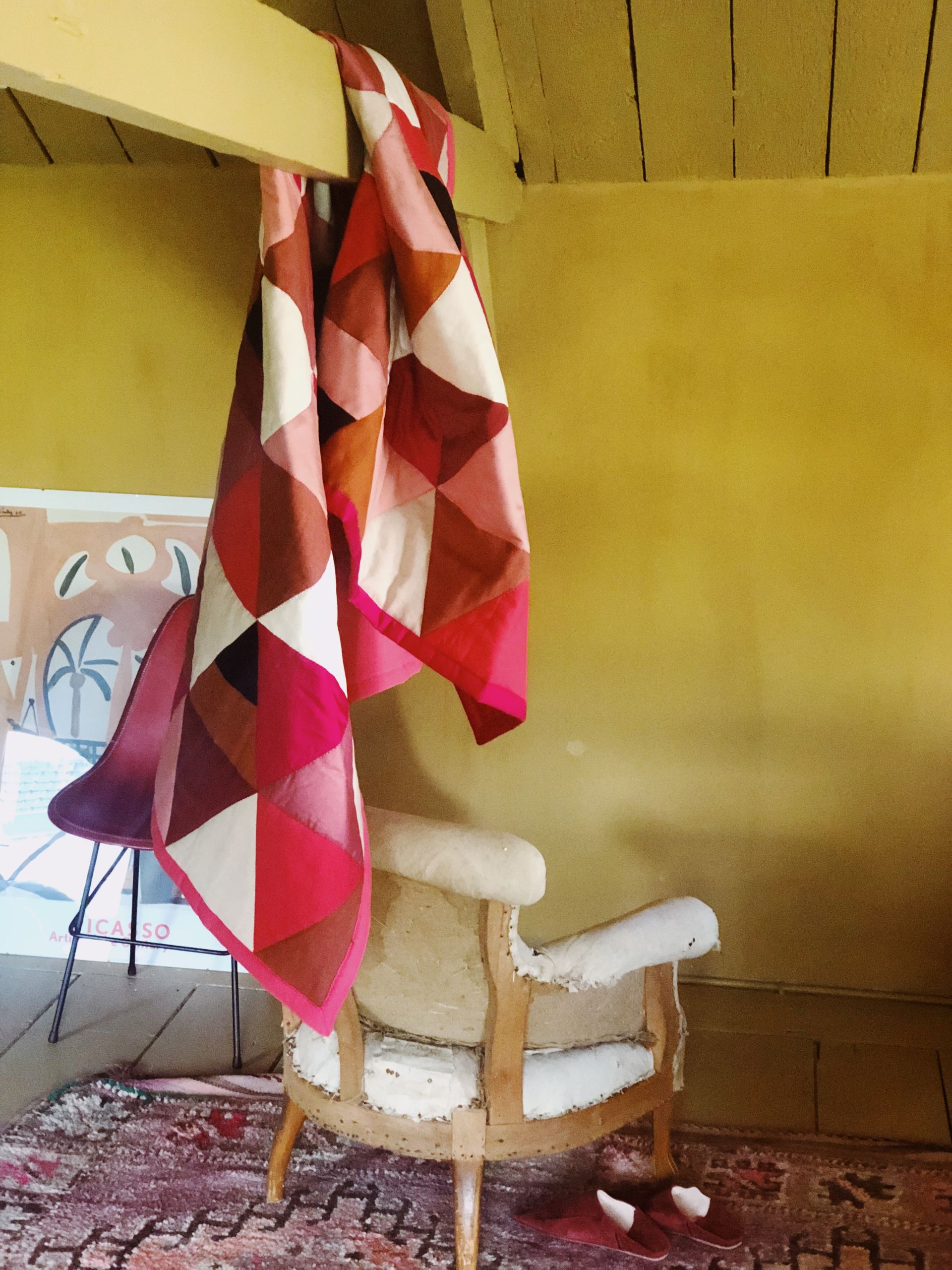 HANDWERKJUFFIE.NL  Masterontwerper in memorydekens, troostdeken en herinneringsdeken. Een nieuw leven voor kleding van een overleden dierbare,  baby- of kinderkleding.