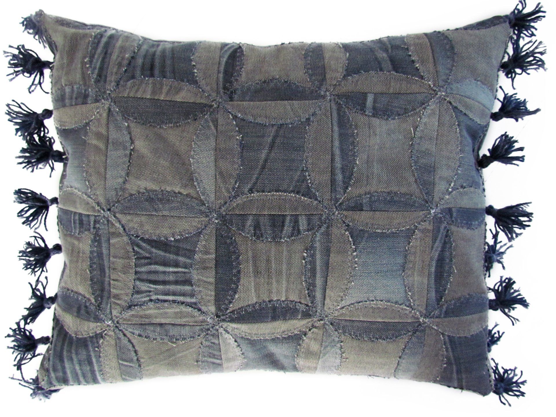 HANDWERKJUFFIE.NL Masterontwerper in memorydekens, troostdeken en herinneringsdeken. Een nieuw leven voor kleding van een overleden dierbare, baby- of kinderkleding.