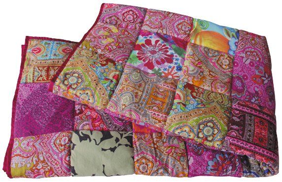 HANDWERKJUFFIE.NL Masterontwerper in memorydekens, troostdeken en herinneringsdeken. Een nieuw leven voor kleding van een overleden dierbare, baby- of kinderkleding.