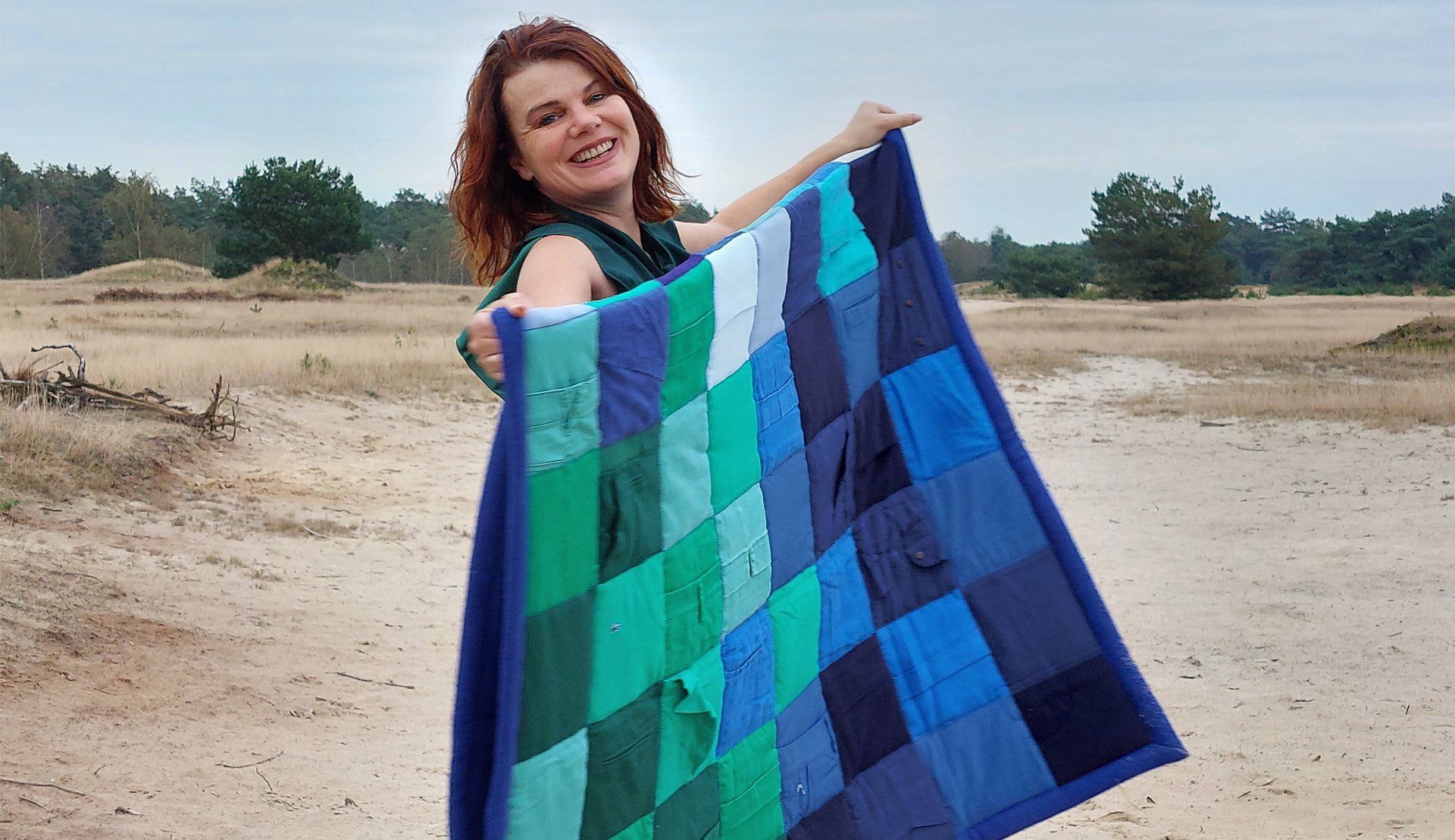 HANDWERKJUFFIE.NL Masterontwerper in memorydekens, troostdeken en herinneringsdeken. Een nieuw leven voor kleding van een overleden dierbare, baby- of kinderkleding.