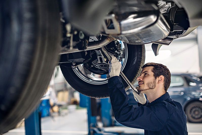 AUTO REPAIR