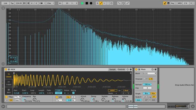 A computer screen shows a spectrum of a sound wave