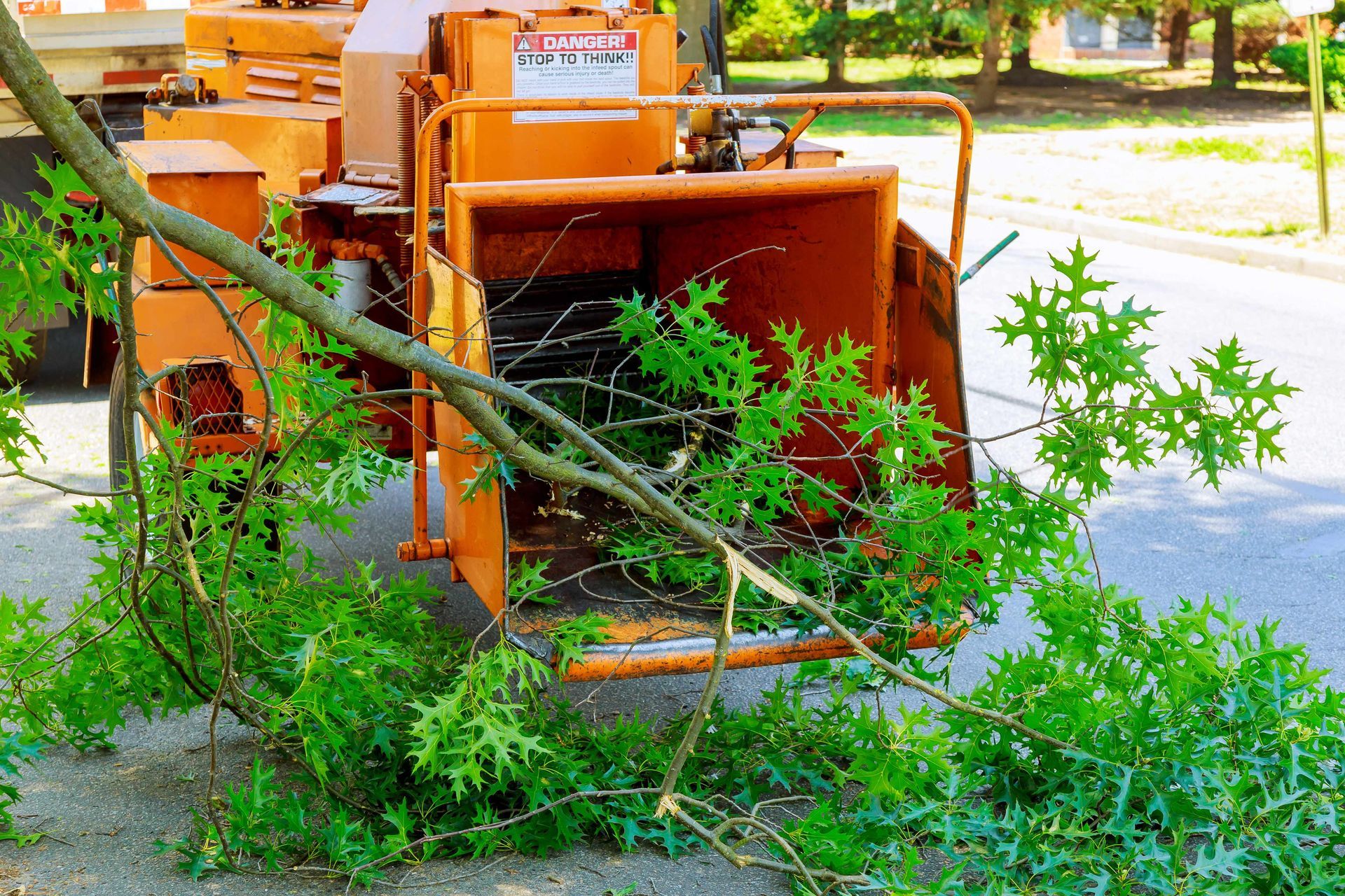 A grinding machine with branches going into it