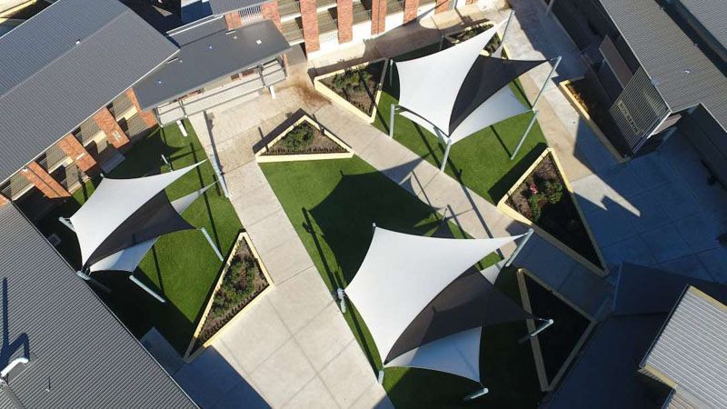 Shade construction