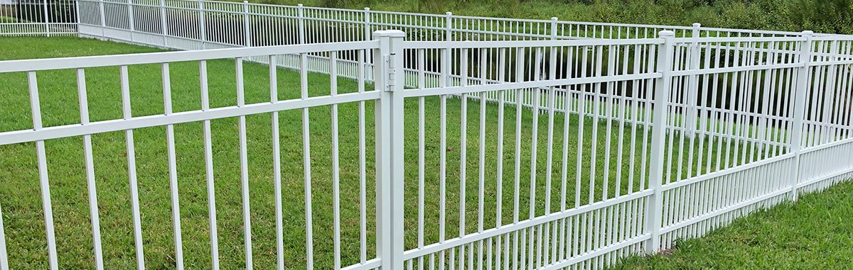 aluminum fence installation