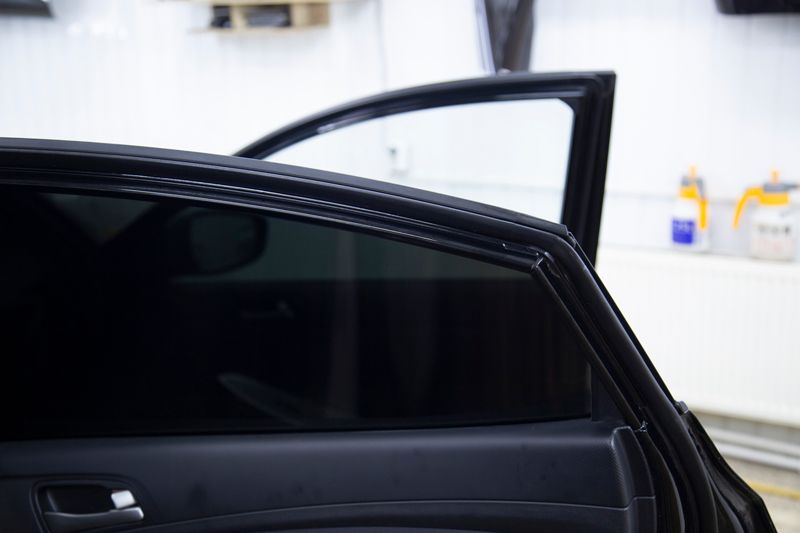Window Tinting - Bridgeview, IL - Route 66 Auto Glass