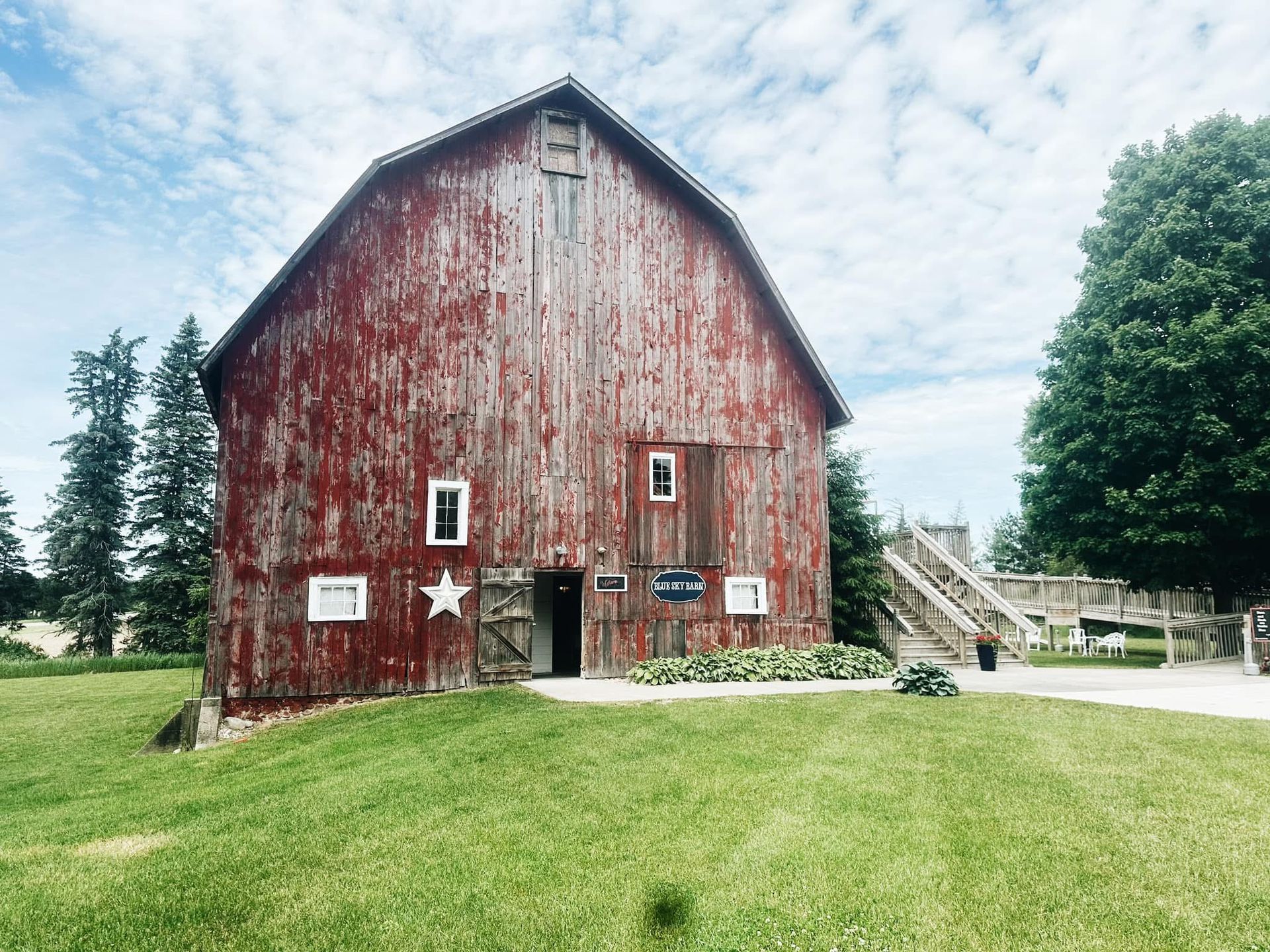 michiganweddingbarns