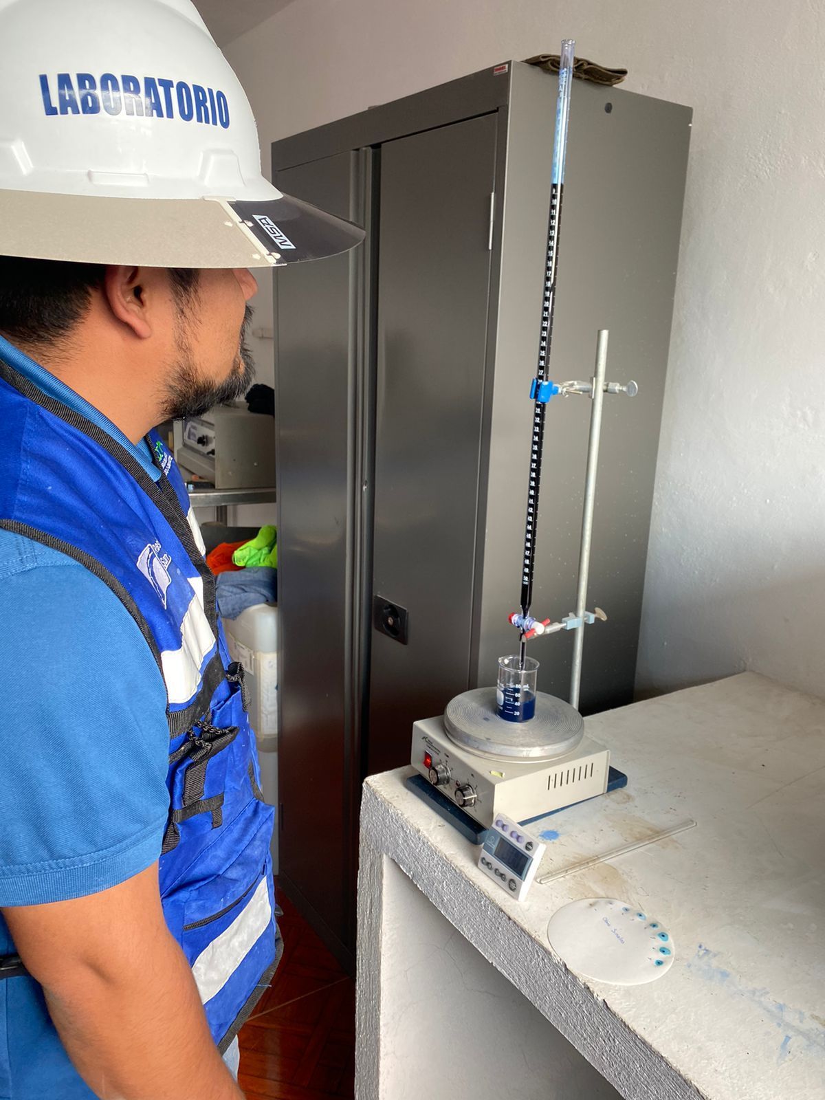 DETERMINACIÓN DE AZUL DE MÉTILENO