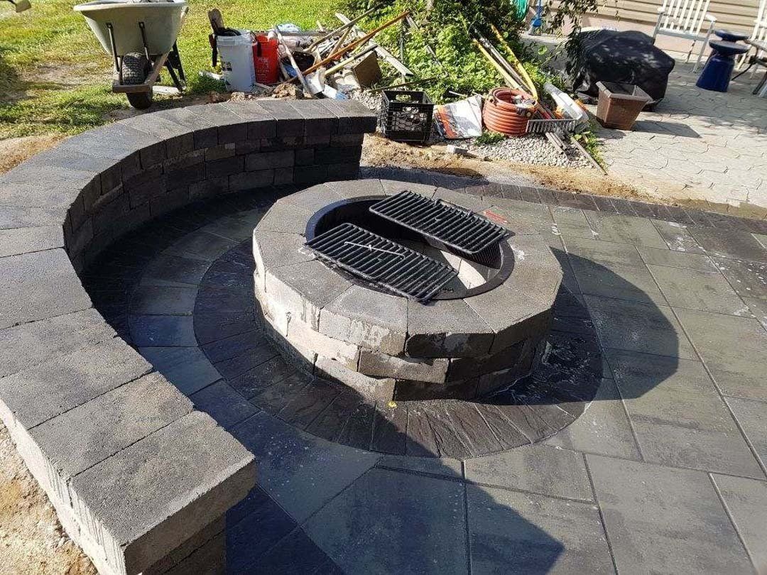 Round Firepit With Patio