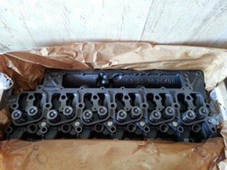 Cummins Cylinder Head