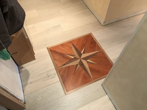 Pavimento in legno rifinito