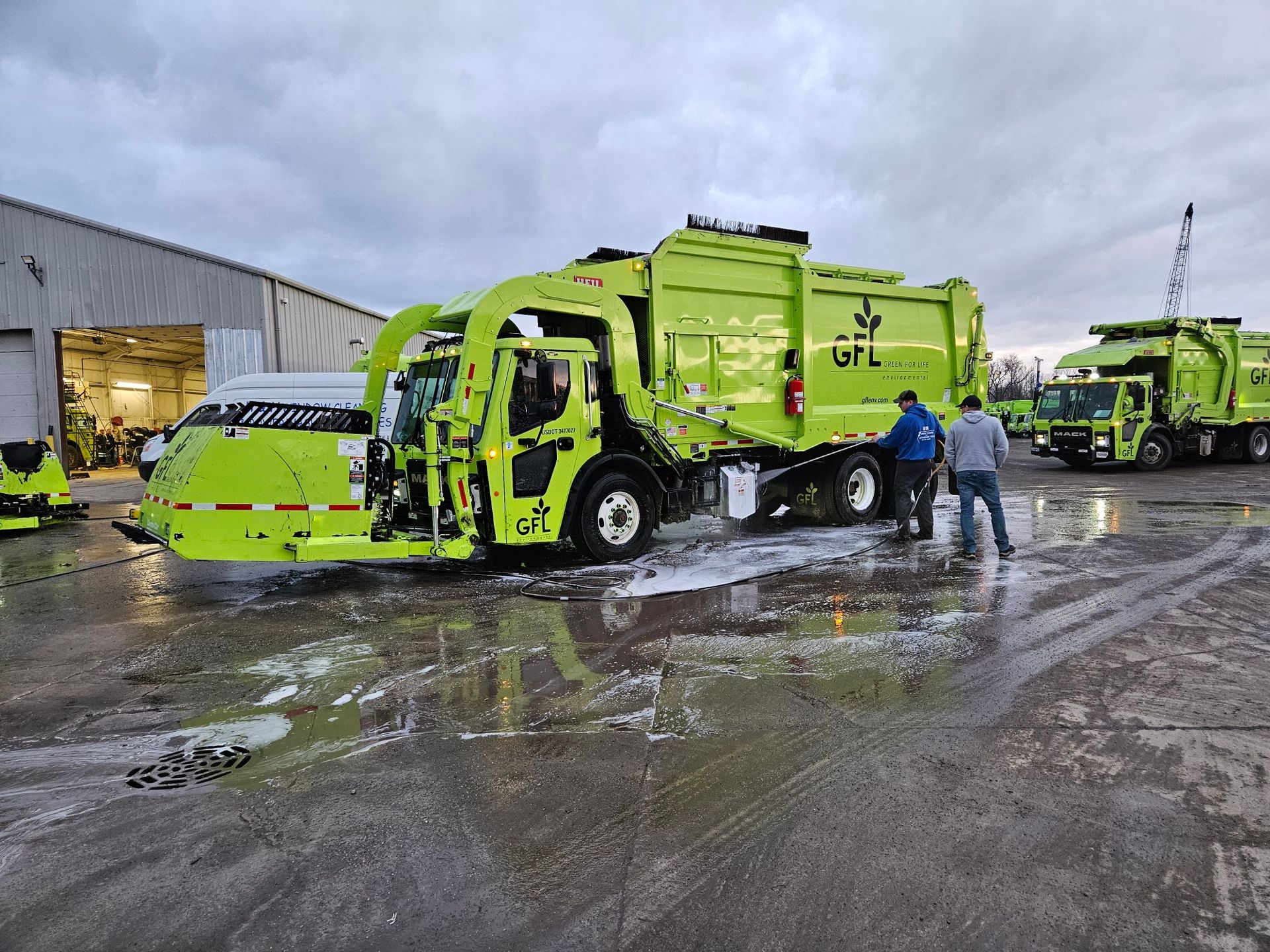 H & H Window Cleaning & Powerwashing Services Top Rated Power Washing