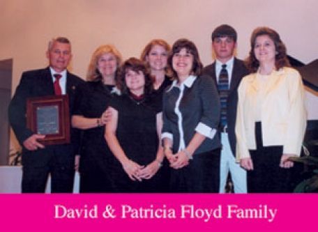 David and patricia floyd family posing for a picture