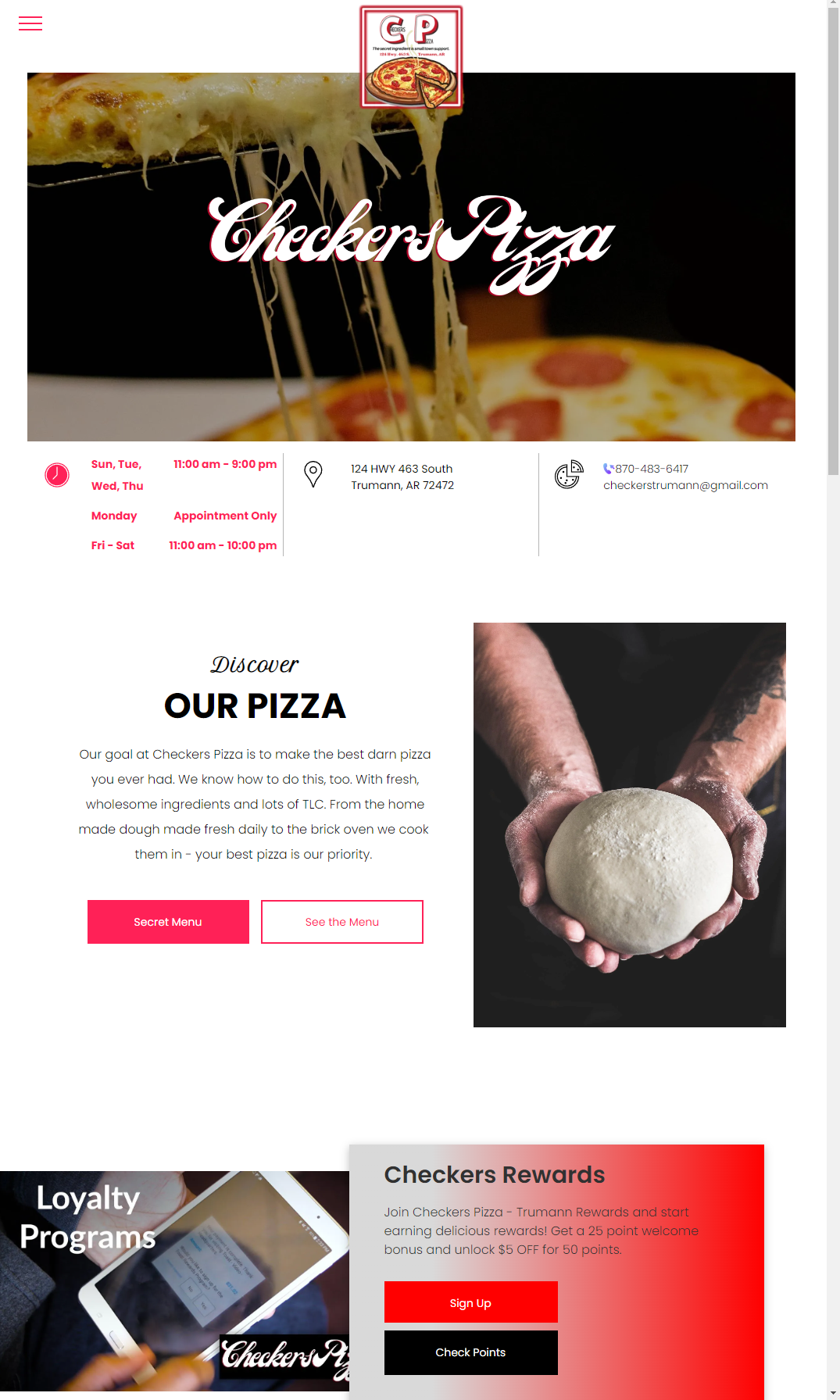 A screenshot of a website for a pizza restaurant.