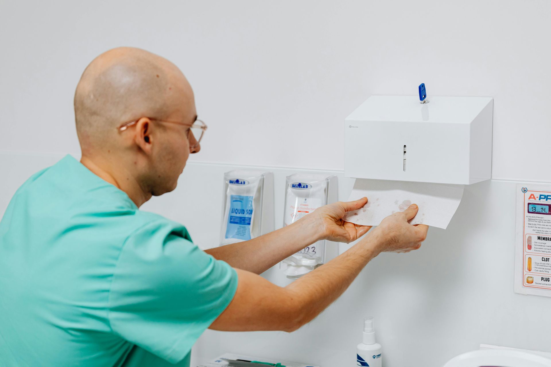 Paper towel dispenser — Sunchem Quality Cleaning Products In Gympie, QLD